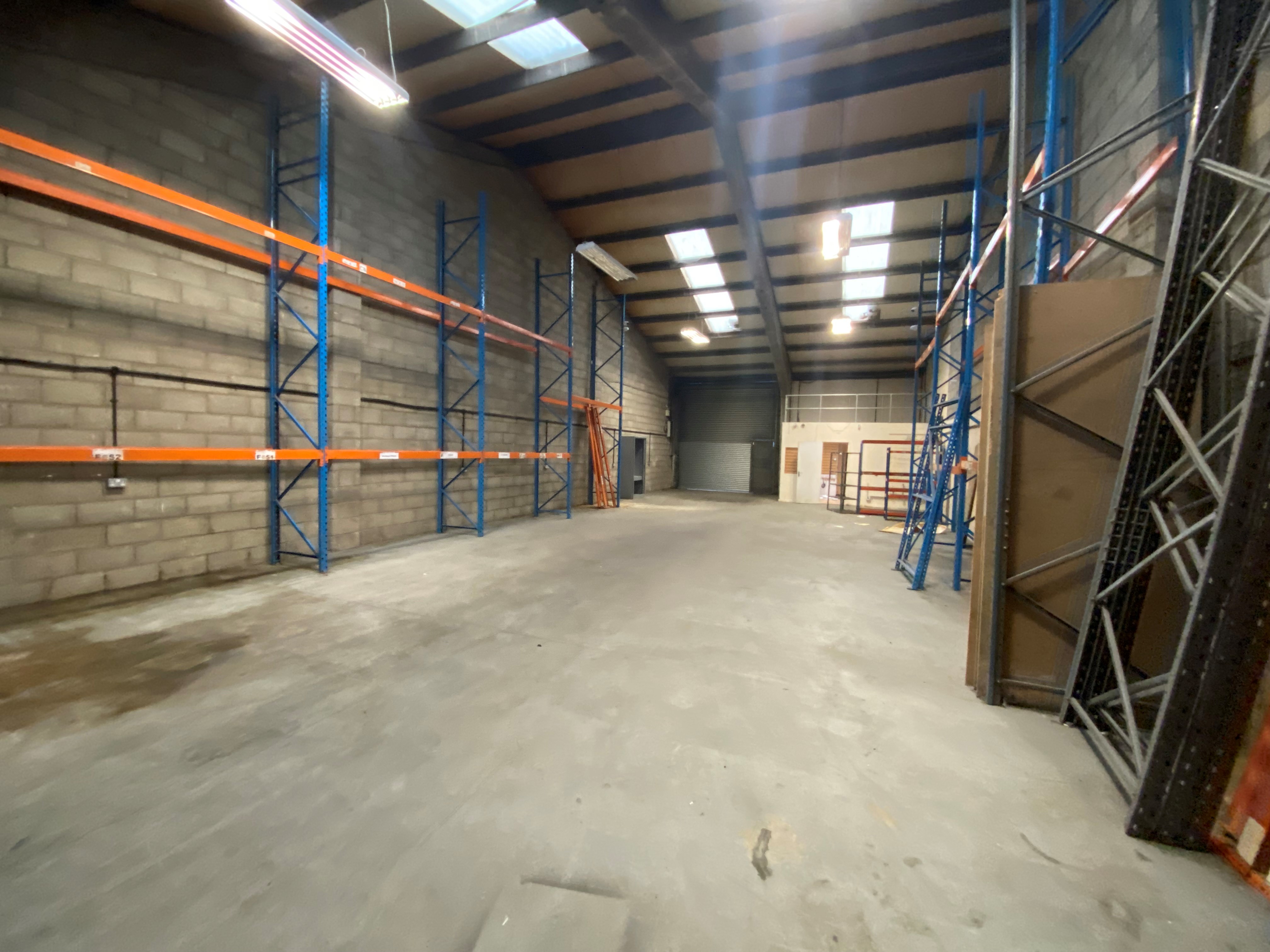 Unit 15.7, Curtis Industrial Estate, Oxford, Oxfordshire, OX2 0LX