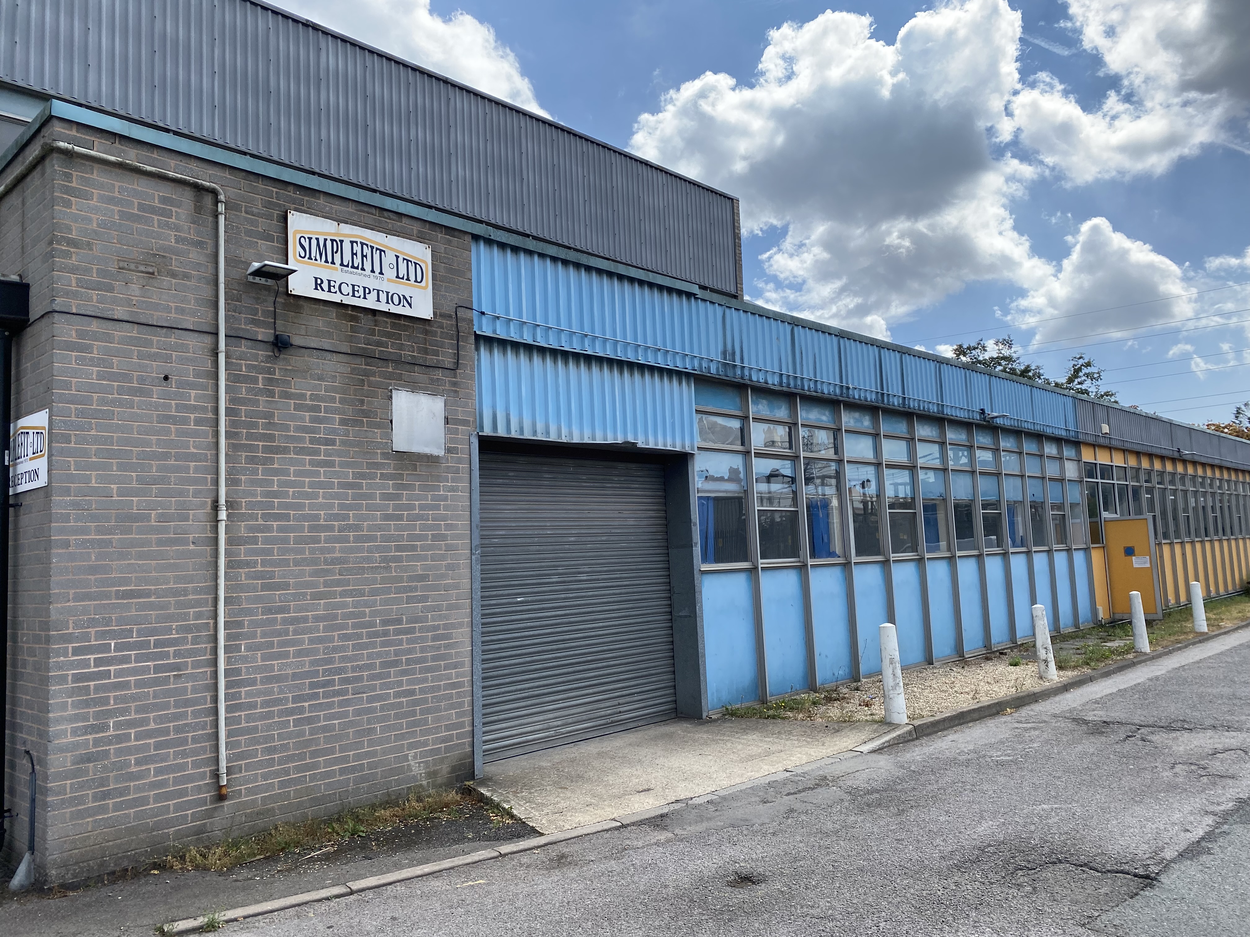 Units 4WD & 4WE, Central Crescent, Marchwood Industrial Park, Marchwood, Hampshire, SO40 4BJ