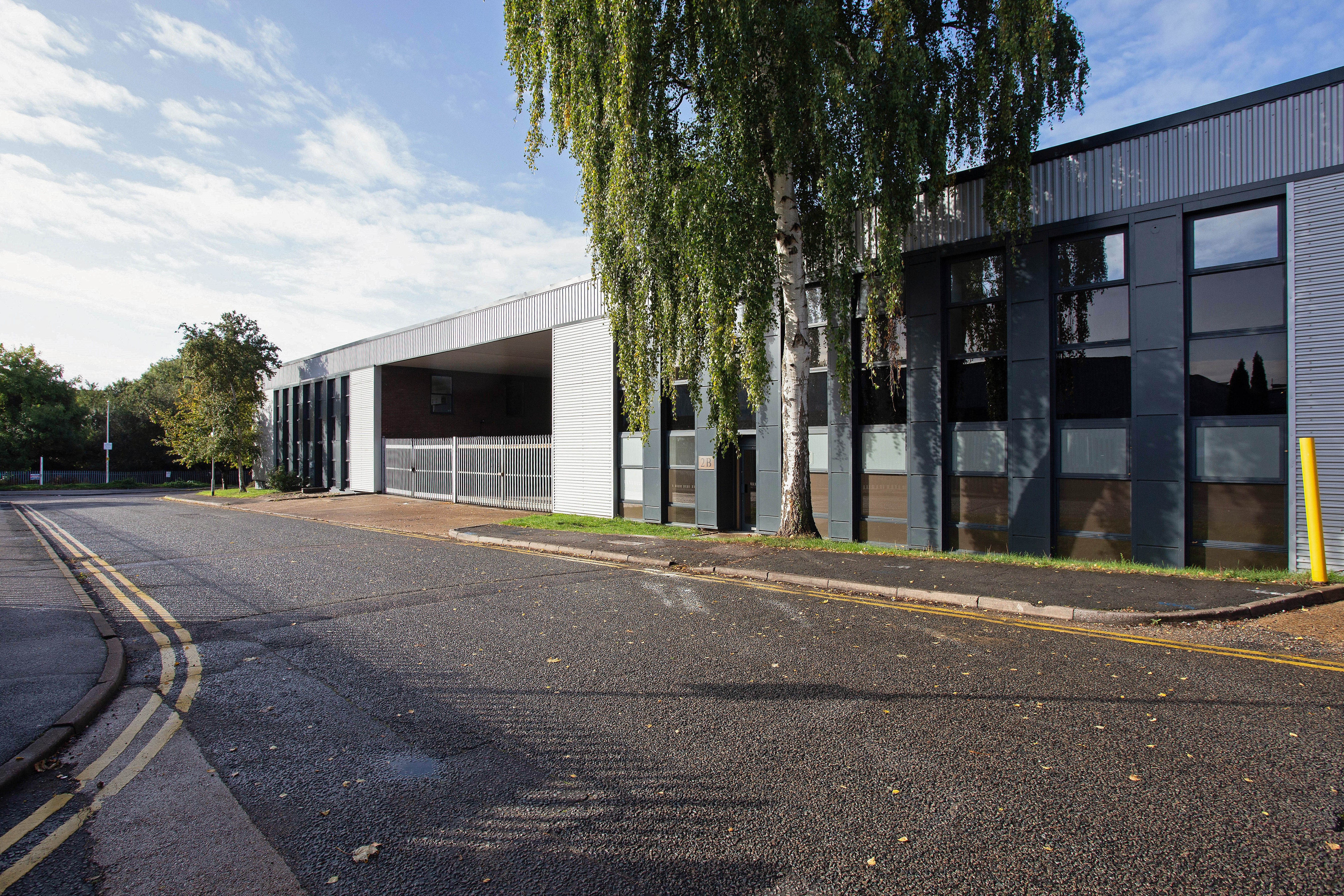 Unit B2, Hubert Road, Brentwood, CM14 4JY