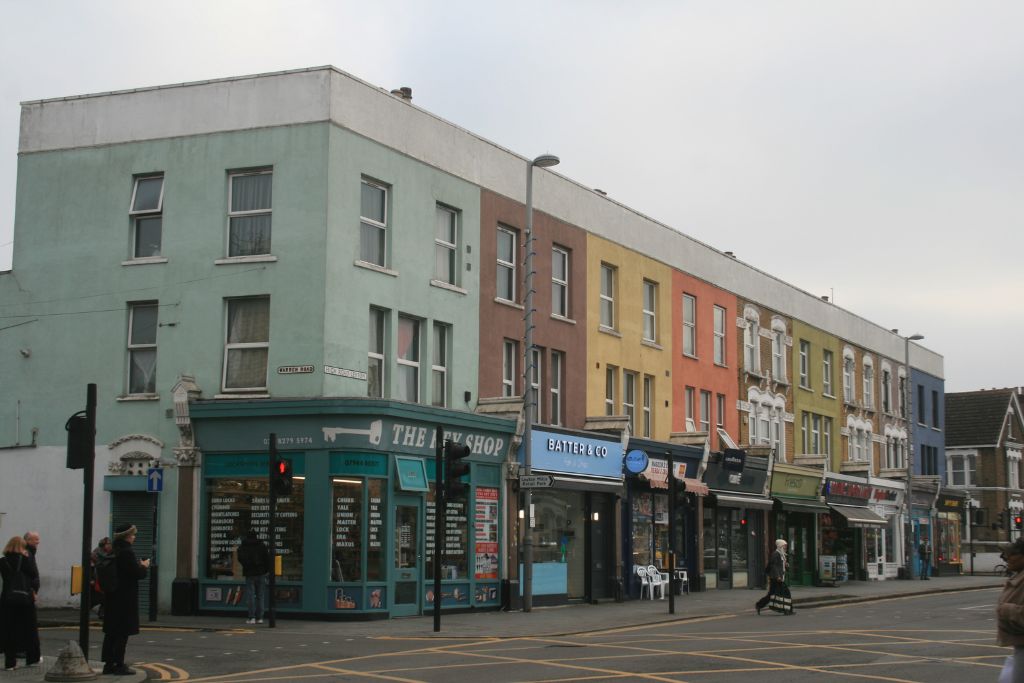 Osier Way, London, E10 5SB -  Strettons