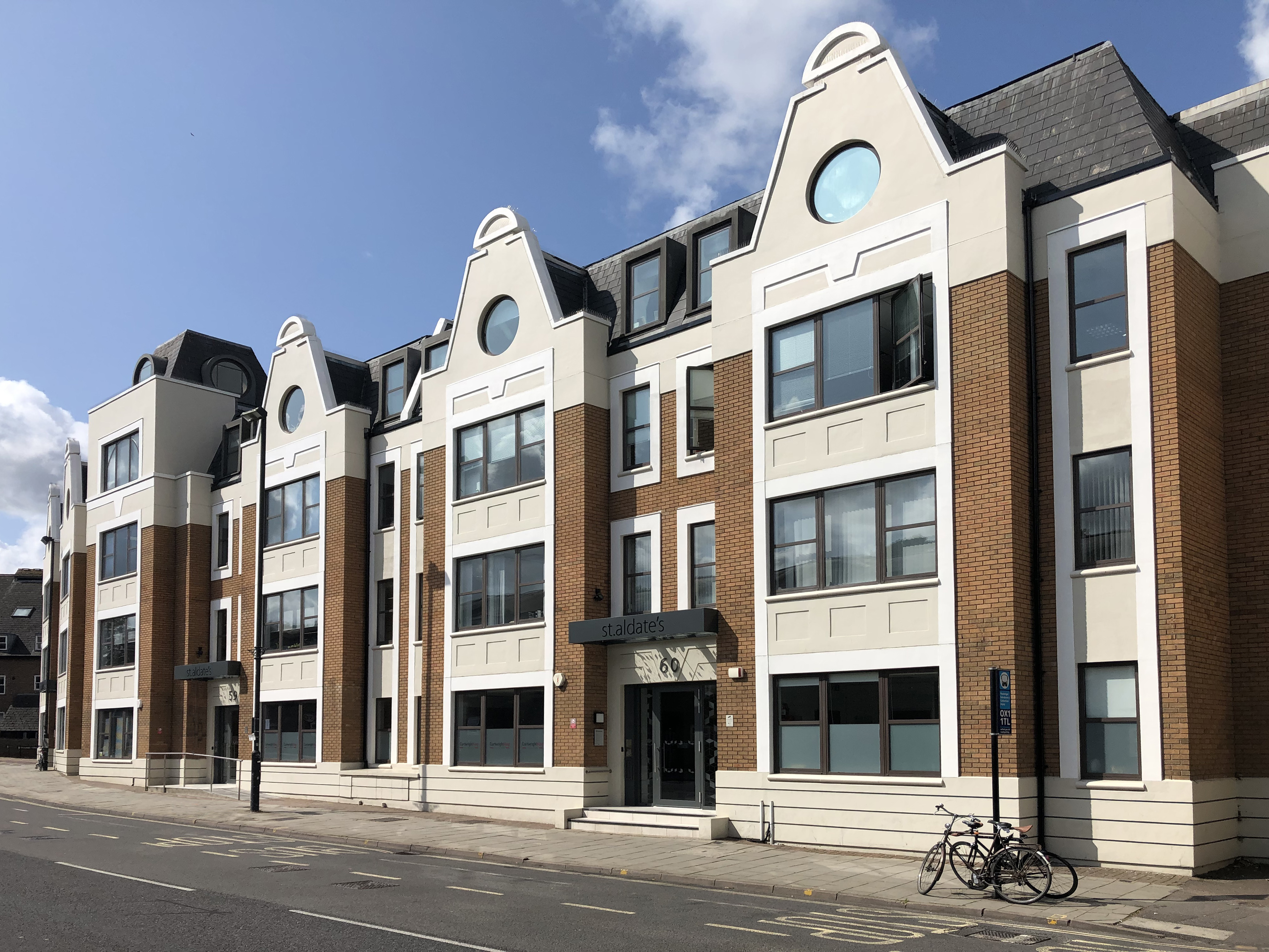 58-60 St. Aldates, Oxford, Oxfordshire, OX1 1ST