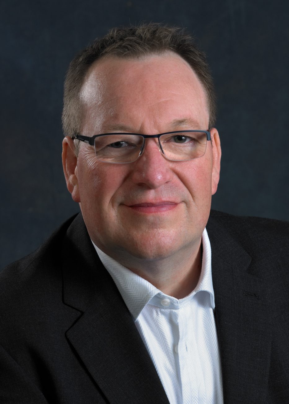 john dicey, MD of Allen Carr's Easyway (International) to quit smoking, drinking, quit drugs,lose weight