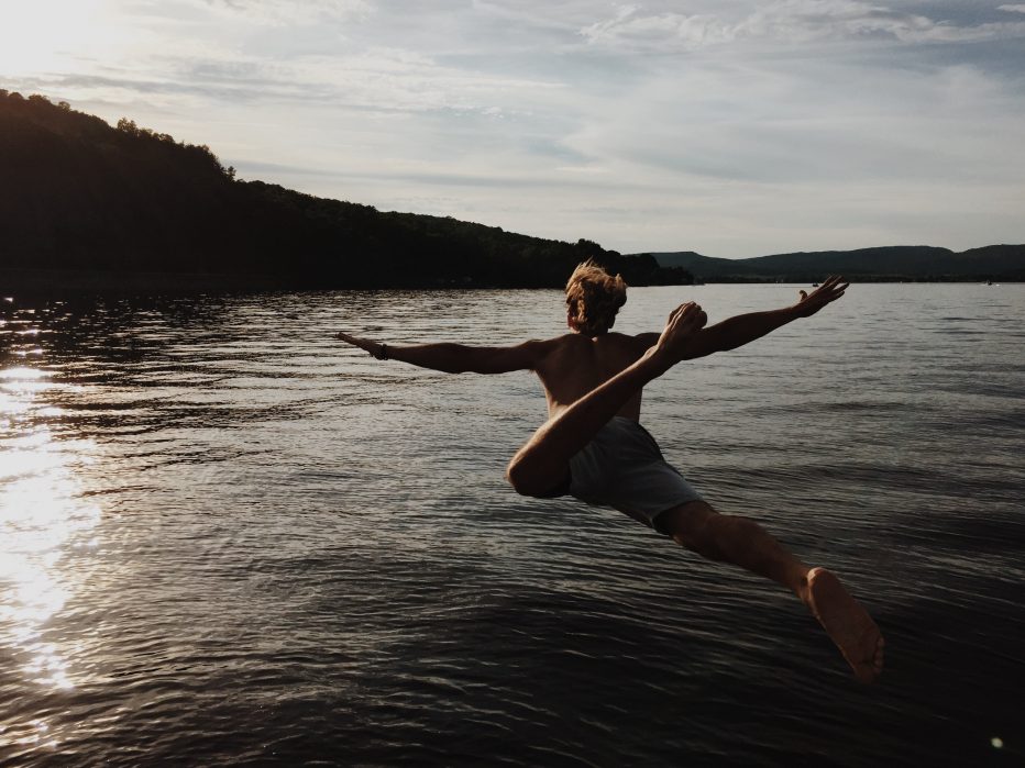 How do I quit drinking naturally on my own?