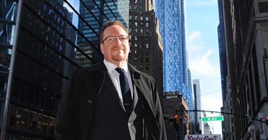 john dicey ceo of allen carrs easyway to quit smoking