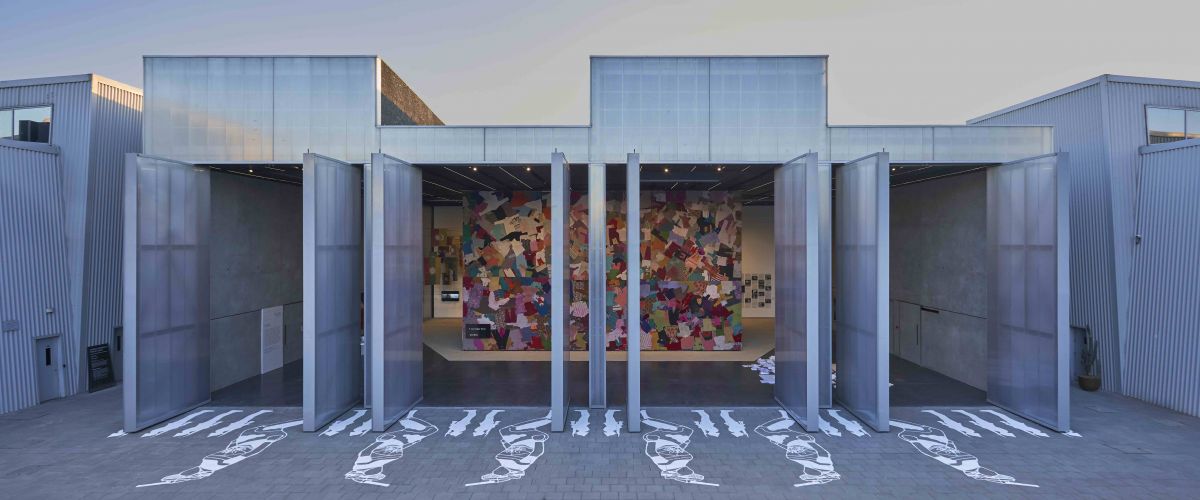 Fabric(ated) Fractures, a collaboration between the Samdani Art Foundation and Alserkal, opens in Concrete