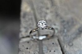 PLATINUM SIX CLAW DIAMOND SOLITAIRE