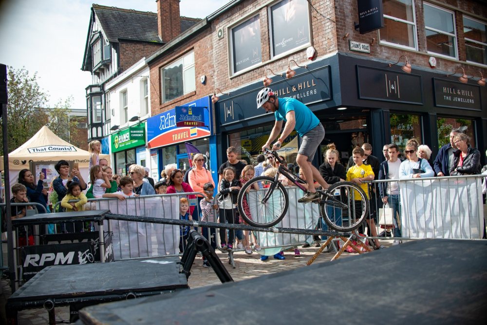 OVO Energy Tour of Britain brings record footfall to Altrincham