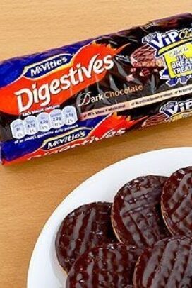 Dark chocolate digestive biscuits 