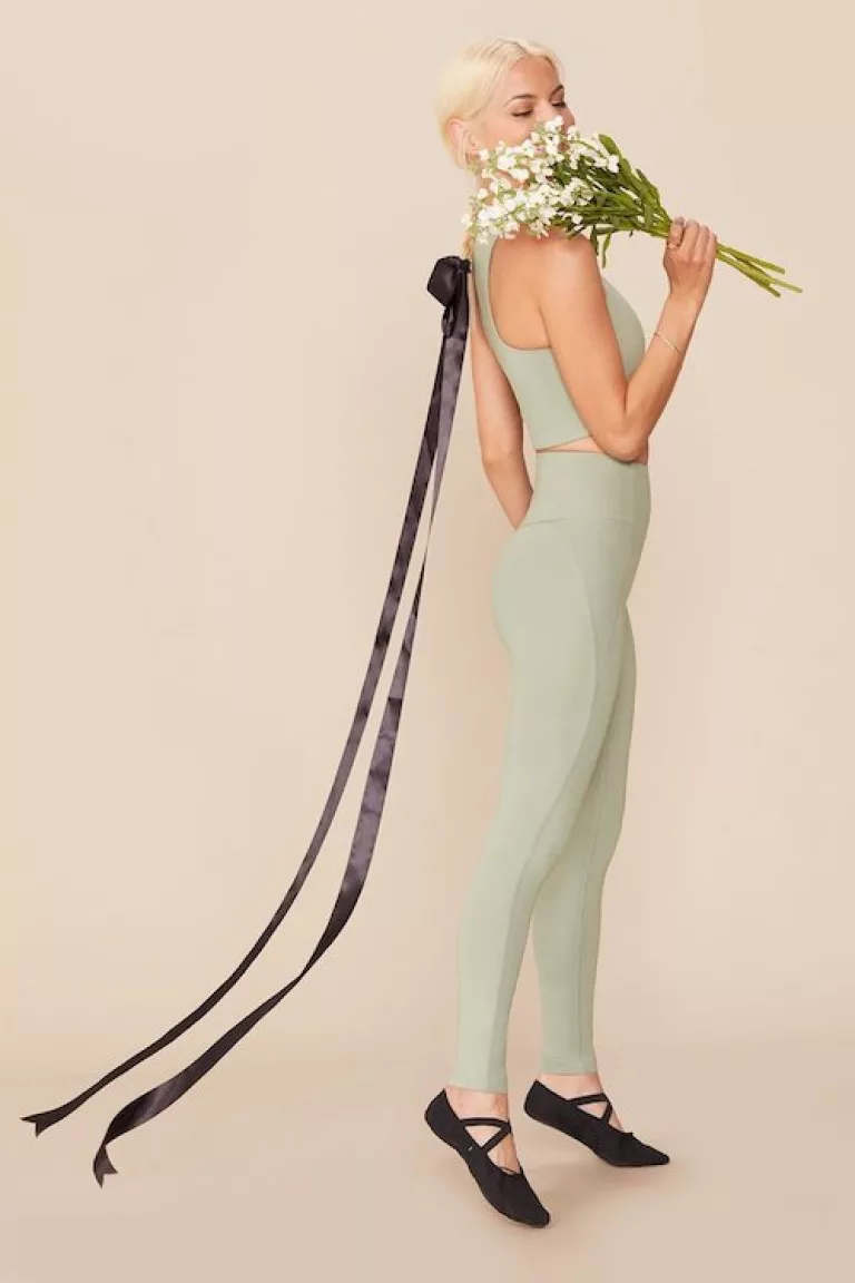 Leggings and t-shirts from Girlfriend Collective are ethically made and chic enough to wear all day and not feel like you're in your pjs