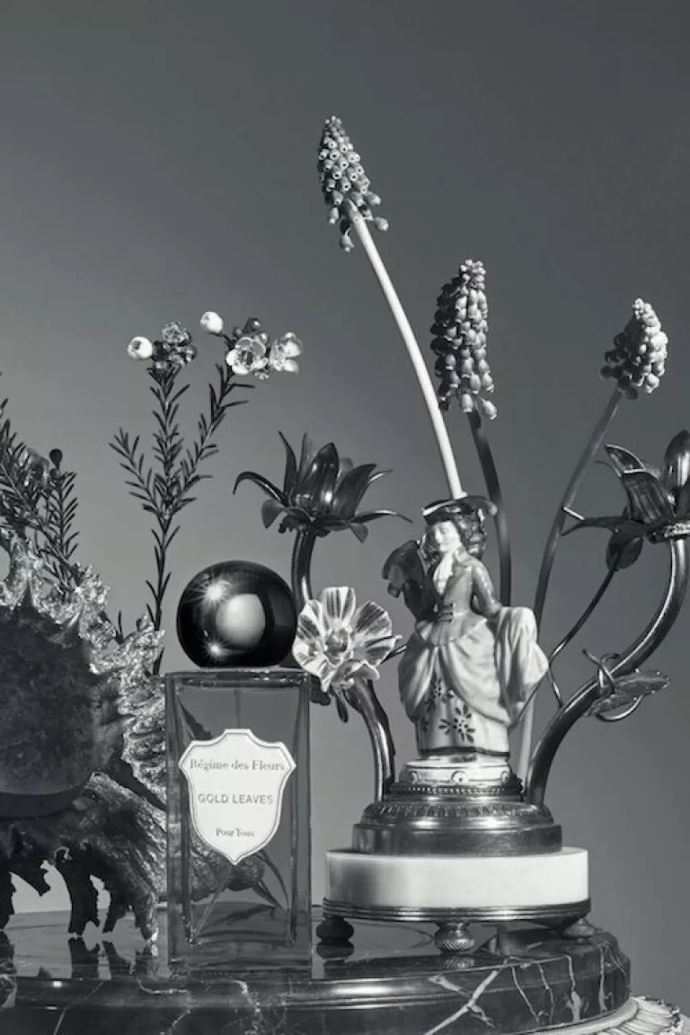 Another insane thing, to wear perfume in isolation, but it smells so delicious