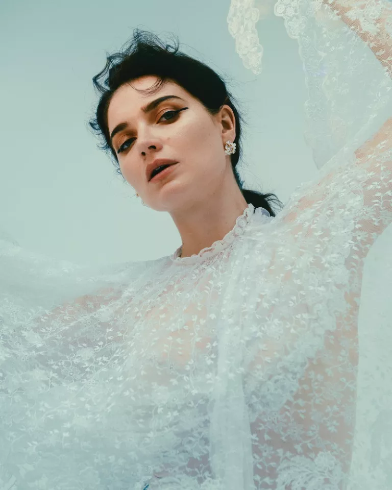 VIOLETBOOK EVEHEWSON 002
