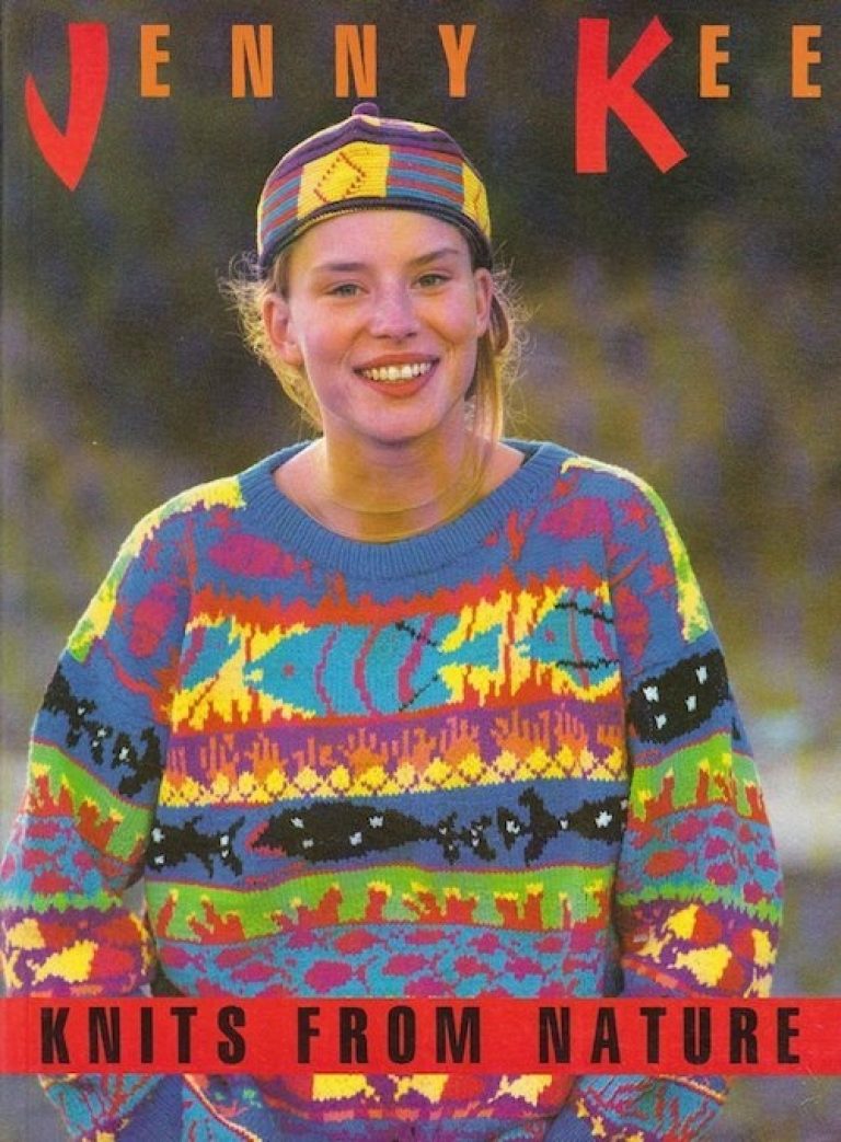 I’m knitting a blanket! Knitting was the "cool thing" to do in school when I was 8 and I’ve never been more thankful for a skill in my life. It’s the perfect quarantine activity especially with Australia on the cusp of winter.