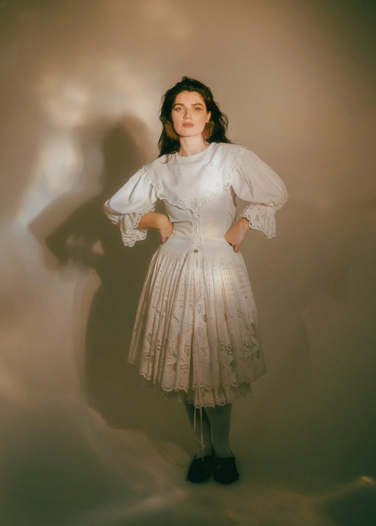 VIOLETBOOK EVEHEWSON 010