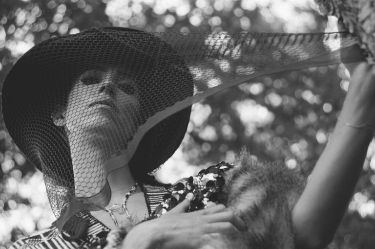 VIOLETBOOK REBECCAHALL 007