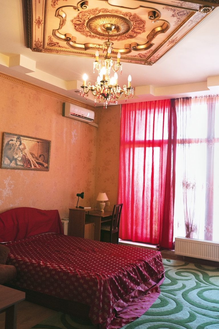VIOLETBOOK ODESA 003