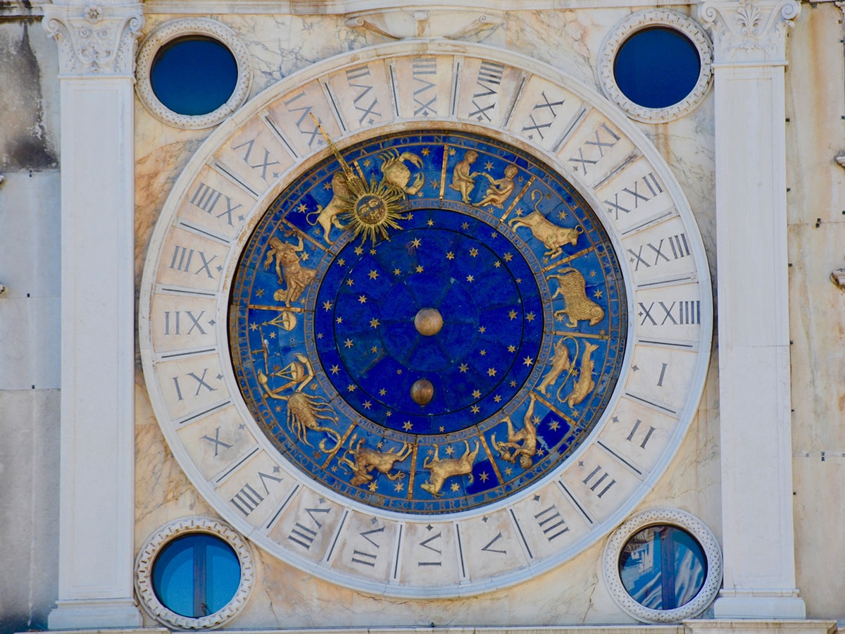 Astrologer in London