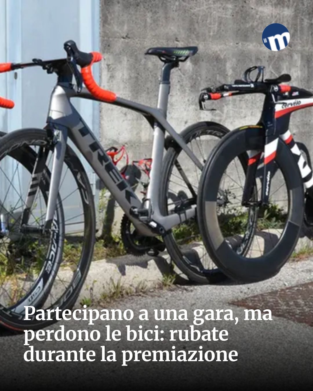 Post Instagram @socialbeat.test: Partecipano a una gara, ma perdono le bici: rubate durante la premiazione...