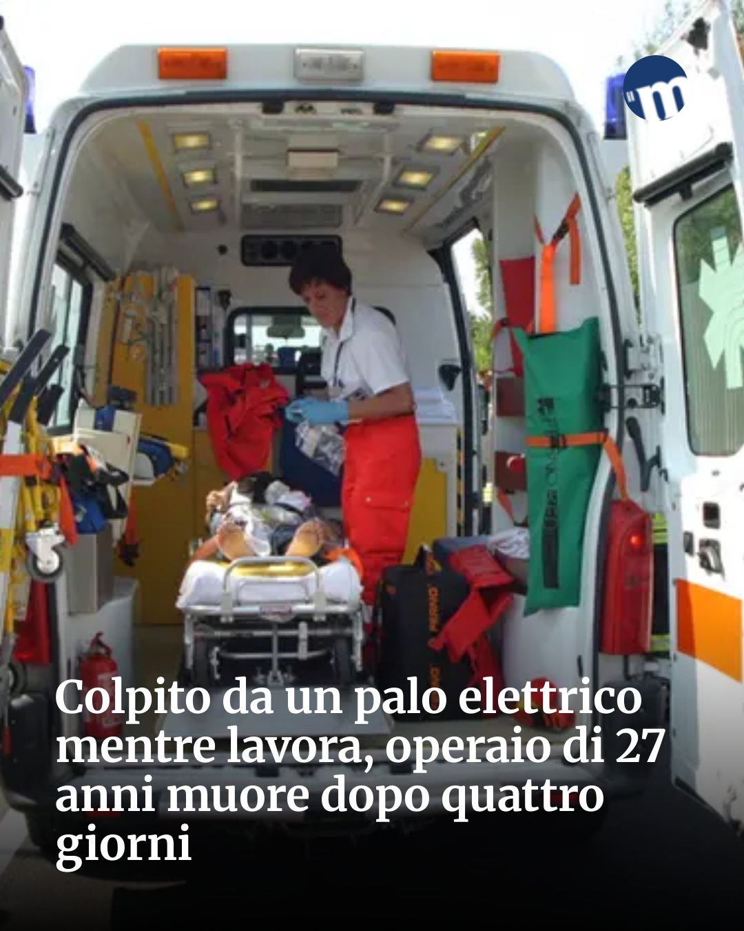 Post Instagram @socialbeat.test: Colpito da un palo elettrico mentre lavora, operaio di 27 anni muore dopo quattro giorni...