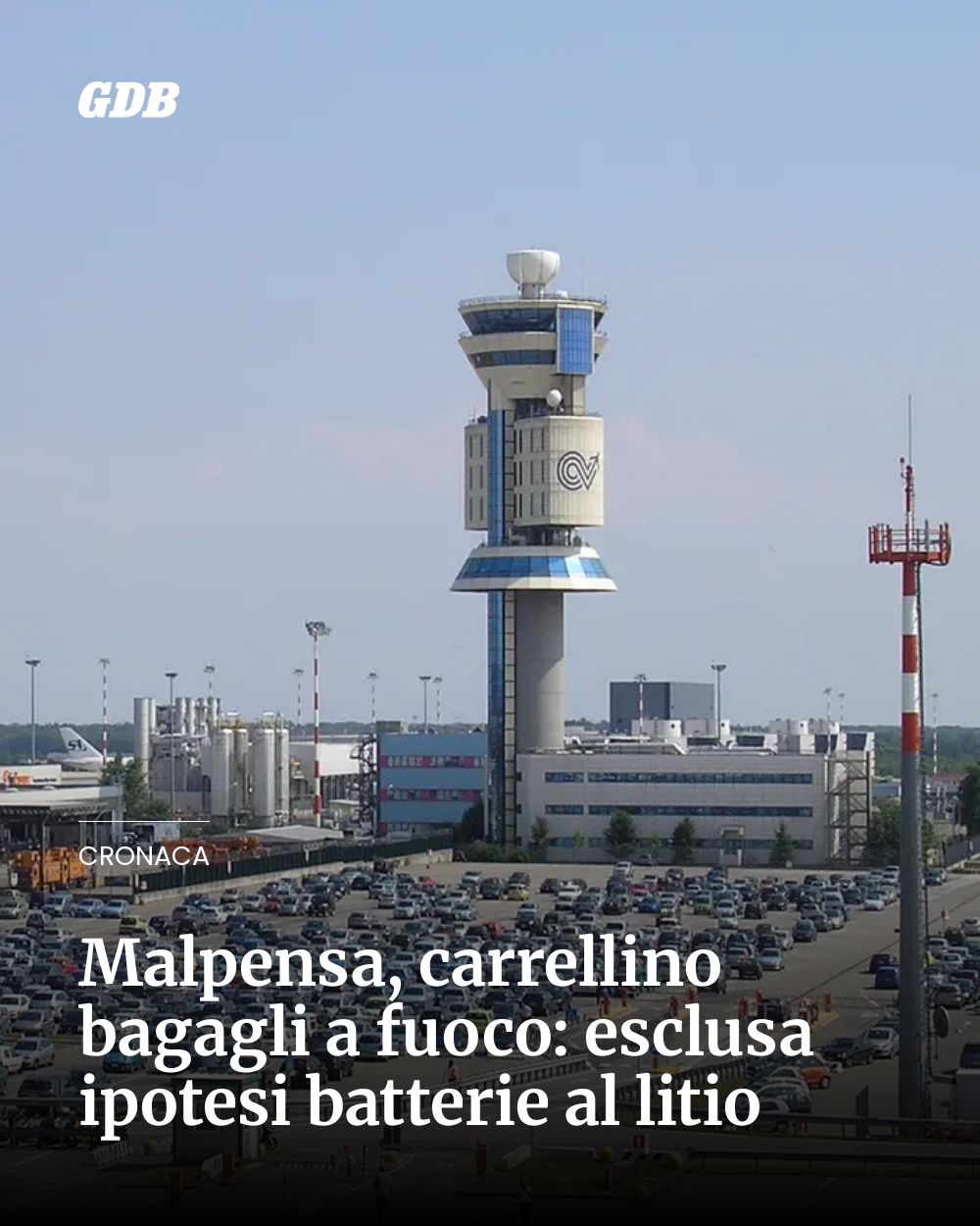 Post Instagram @giornaledibrescia: Malpensa, carrellino bagagli a fuoco: esclusa ipotesi batterie al litio...