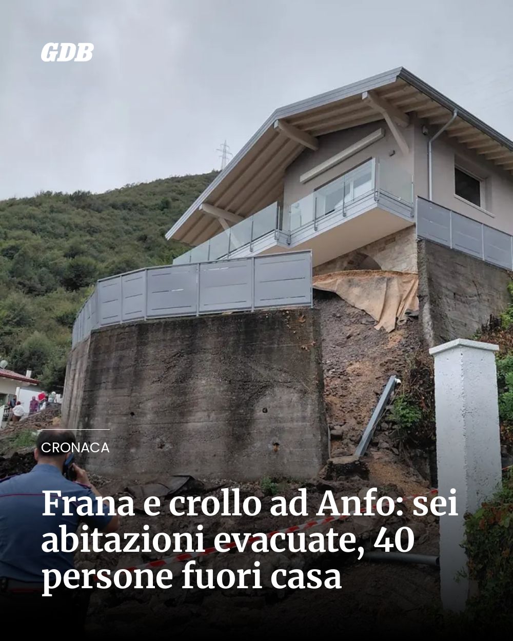 Post Instagram @giornaledibrescia: Frana e crollo ad Anfo: sei abitazioni evacuate, 40 persone fuori casa...