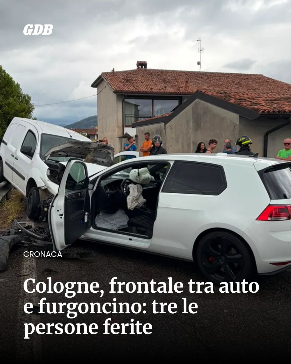 Post Instagram @giornaledibrescia: Cologne, frontale tra auto e furgoncino: tre le persone ferite...