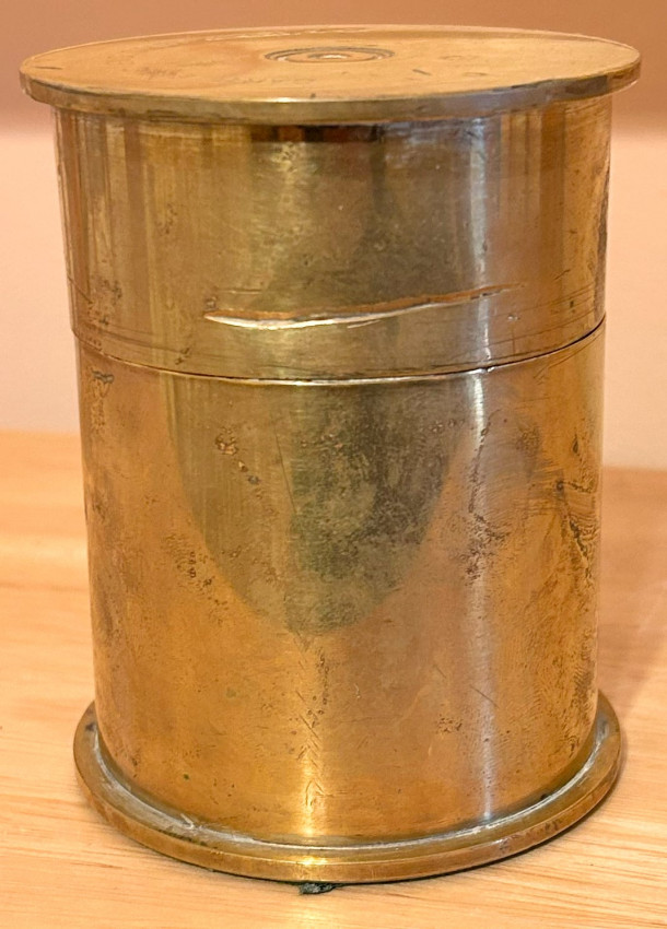 ROYAL RHODESIAN AIR FORCE CIGARETTE CONTAINER