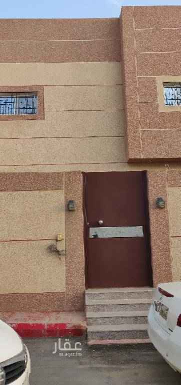 1553446 للايجار دور ارضي فخم مدخل خاص مساحته 320 عمر المبنى اربع سنين
يتكون من 2 غرفتين نوم
وصاله ومطبخ ومقلط و مجلس 3 دورات مياه 4مغاسل وخزان مويه ارظي كبير اجاره سنوي 28000 غير قابل للتفاوض