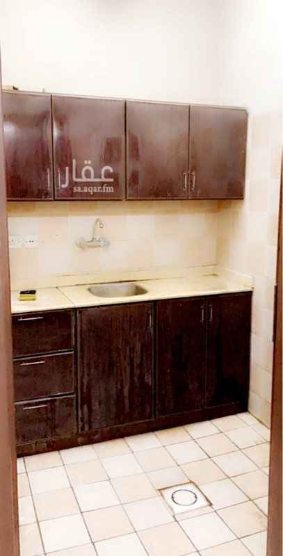 1735687 ملحق مجلس ودورة مياه ومطبخ سعر الاجار شامل الكهرب والماء مساحة المجلس ٤*٧