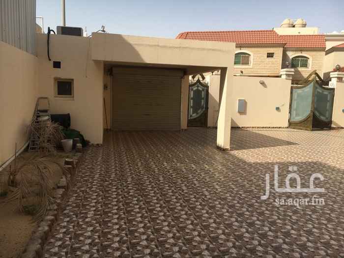 1525043 فيلا دورين للايجار بحي الفناتير بالظهران
6 غرف نوم
صالة
4 دورات مياه
ملحق خادمه
مجلس رجال
مغاسل
مقلط
صالتين
مطبخين
مستودع
مجلس نساء
مغاسل
الفيلا مؤثثه
واجهة حجر
نطيفه جداً
