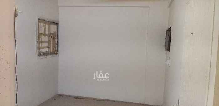 1554522 شقة ارضية في حي غبيراء كهرباء مستقل و حالة الشقة ممتازه