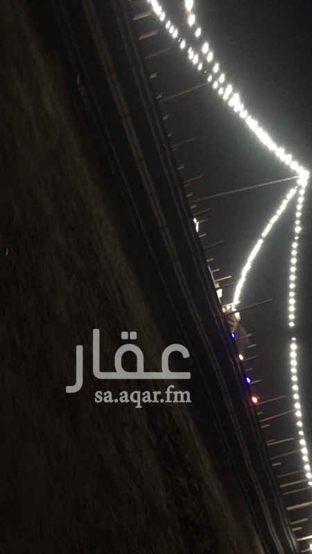 1329789 قسم الرجال متوفر فيه بيت شعر كبير وتلفاز ودورة مياه ومغاسل .. وحفره للمندي ..وملعب طائرة
قسم النساء بمساحه كييره وساتر عالي
٣ جلسات عربيه .. وبيت شعر ودورات مياه ومغاسل وملاهي للاطفال
اي استفسار الاتصال
٠٥٠٠٠٧٠٥٥١