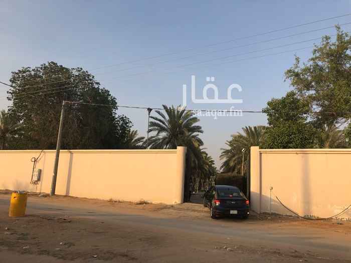 1573707 استراحة على ٣ شوارع ٣٠/١٥/١٥ قسمين رجال ونساء ومسبح ومسبح اطفال وصالة العاب وملعب انجيلا ونخل ومجلسين للرجال وقسم غرف نوم وبحمامات وغرفه تراثيه