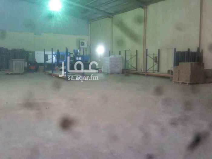 1384915 ورشة مجهزه بغرف وكهرب وماء ودفاع مدني . حي بدر صناعية الشفاء