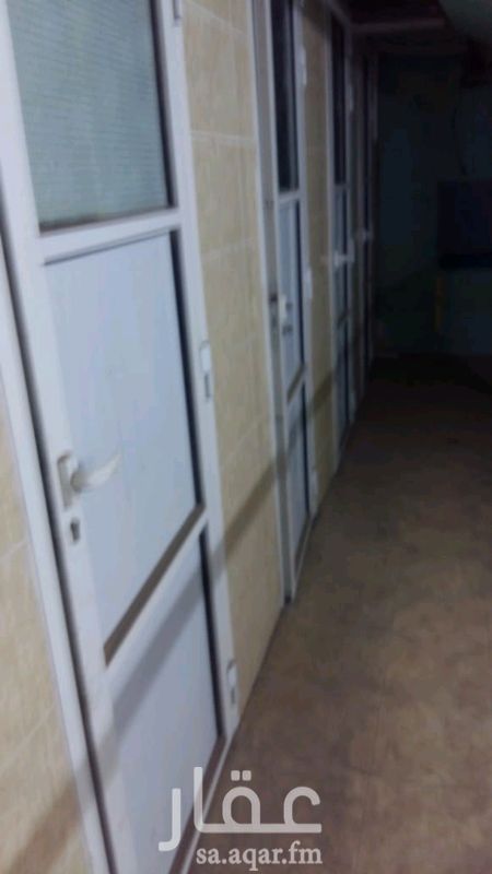 809235 غرف في البدروم للإيجار بحمام مشترك