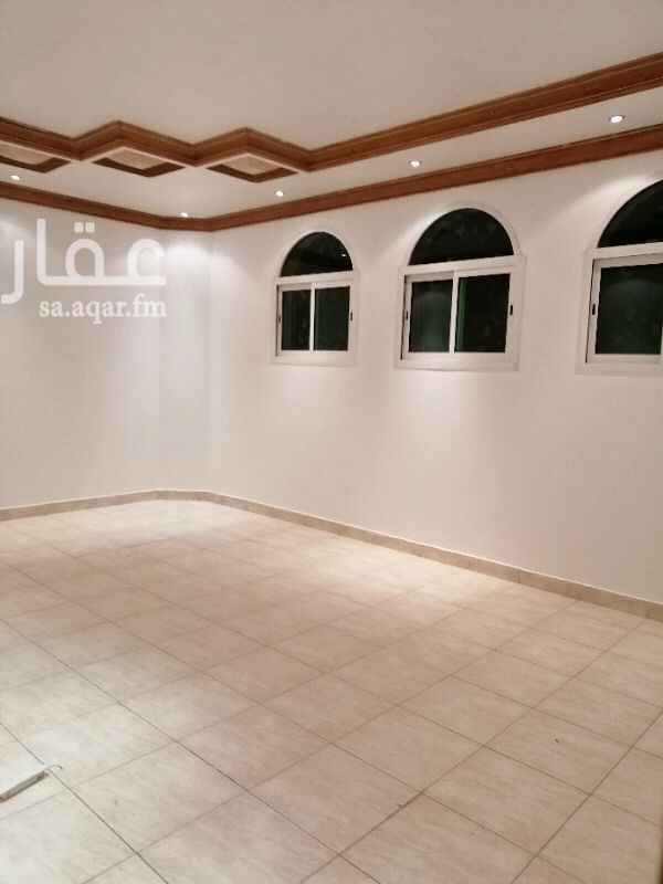 1401615 دور علوي نظيف مجدد
مدخل مشترك
مجلس رجال ومقلط وصالة
ثلاث غرف نوم
مطبخ راكب نظيف
مكيفات راكبة
يوجد مدخل سيارة وغرفة سائق
للمفاهمة ومعاينة الدور
0501480237