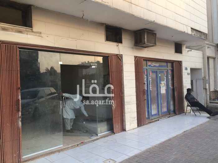 1734839 فتحتين للاجار ع نفس طريق محمد بن احمد السديري مقابل لفوالي في نفس مبنى مطبخ النهضة عداد مستقل