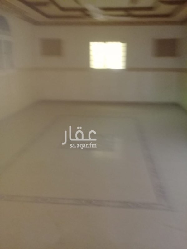 1658228 دور ارضي سته غرف مدخل سياره