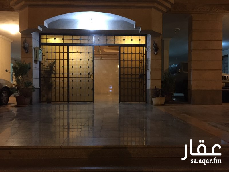 322733 على ش ٢٥ الشقة في الدور الاول الدور الأرضي مواقف
مدخل اساسي
صالة صغيرة مع المدخل ٣*٤م تقريبا مع مغسلة وتطل على:
صالة ٥*٦،٣٠م
غرفتين
٤*٤م
حمام
٢*١،٨٠م
مطبخ
٣*٢م
سويت غرفة نوم منفصل ٤*٥م الغرفة
مدخل سيب صغير ٢*١م
حمام ١،٣٠*١،٣٠م
موقف سيارة
الخدمات المدرسية والمطاعم على بعد ٢٠-٣٠ متر