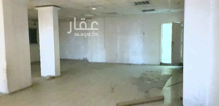 1567584 يوجد معرضين للااذجار بحي العزيزيه مقابل باوارث بلازا مساحت المعرضين ٩٨ متر معاهم بلخلف شقه تتكون من غرفتين وصاله وحمامين ومطبخ يمكن توسيعها مع المعرضين او تركها مخزن ولك الحريه اذا تريد الشقه او لا التاجير من المالك مباشرة يفضل التاجير لشركاة الاتصالات او الصيدليه
التواصل علي الواتس اب 0500366566