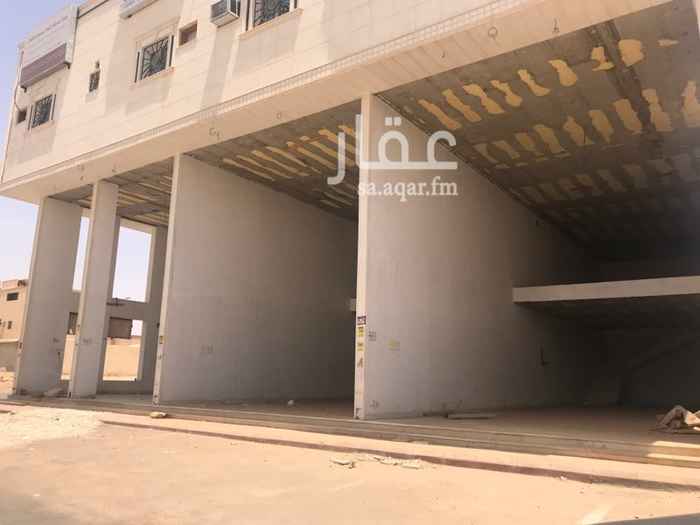 1095634 للتقبيل العقد طويل الاجل ١٠ سنوات /صالات تجاريه ميزانين واجهة المحلات حجر