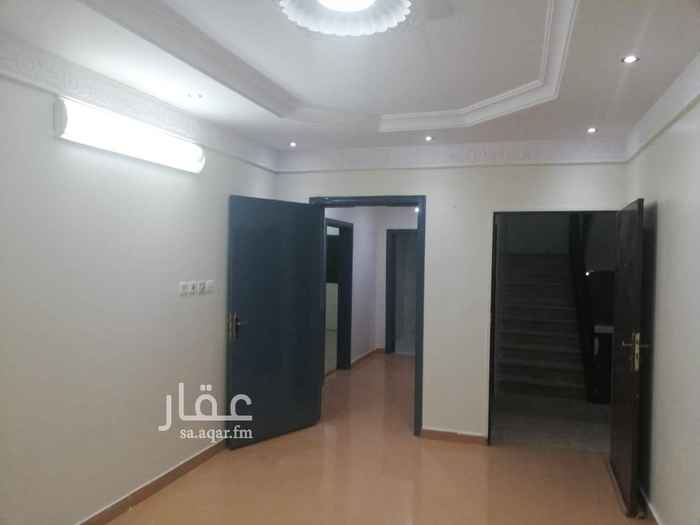 1739325 للإيجار شقه عوائل في فيلا حي الملك فيصل شارع كراتشي بجوار مجمع المدا س حق البنات
