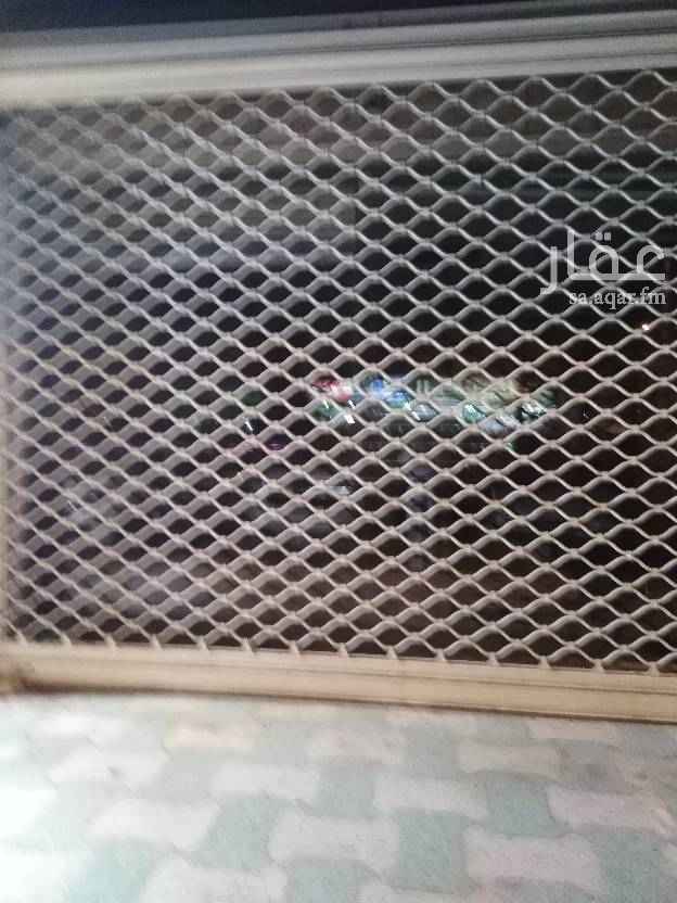 1759621 للإيجار عدد ثلاث فتحات تشطيب سوبر ديلوكس شا رع ابي سعيد الخدري الكهرباء سابقا الحسن ابن حسين مع أبي سعيد الخدري موقع ممتاز