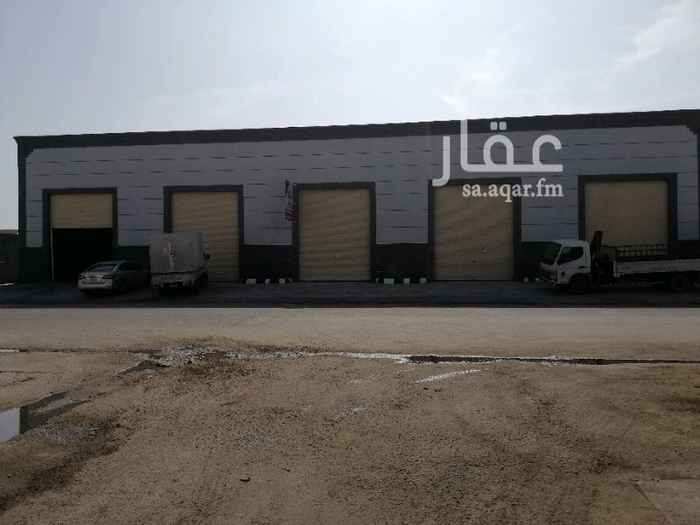 1277211 عدد ٤ مستودعات مساحة المستودع ٤٠٠متر
مجهز كامل مكون من مكتب و٣ دورات مياه مع بوفيه صغير
الإيجار
١٢٠٠٠٠ قابل للتفاوض