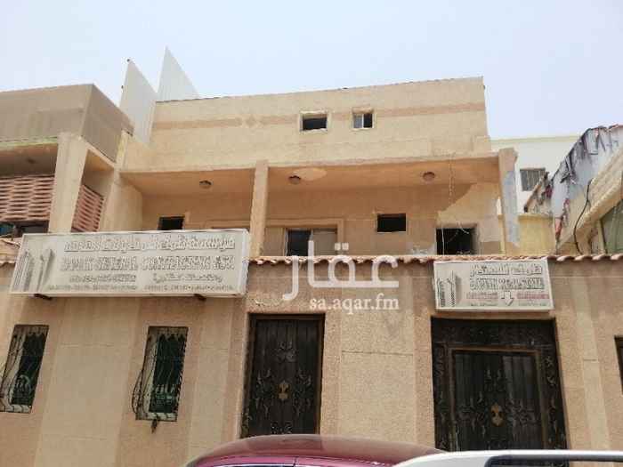 1653558 فيلا للايجار ثلاث أدوار مكان تجاري تحتاج الى صيانة كامله