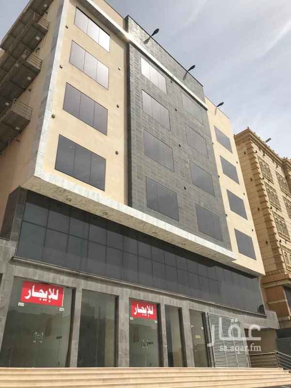 1763952 محلات للايجار على شارع قريش مباشر شارع تجاري وحيوي وكثافه عاليه