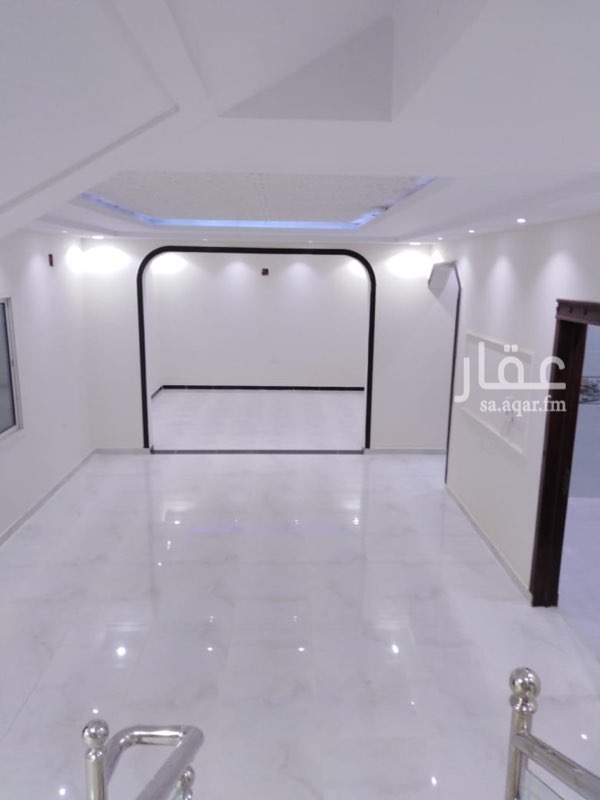 1685180 للايجار فيلا بحي الرمال مخطط الواحه
الي تحت:
مشب - مجلس رجال - مقلط - صالتين نساء - غرفه كبار السن - مطبخ وفيه غرفه شغاله -
الي فوق:
ثلاث غرف نوم
السطح :
غرفه شغاله
للاستفسار الاتصال على الرقم
0500572653
0503727495
نستقبل عروضكم وطلباتكم العقاريه
مكتب اتحاد الخليج للعقارات