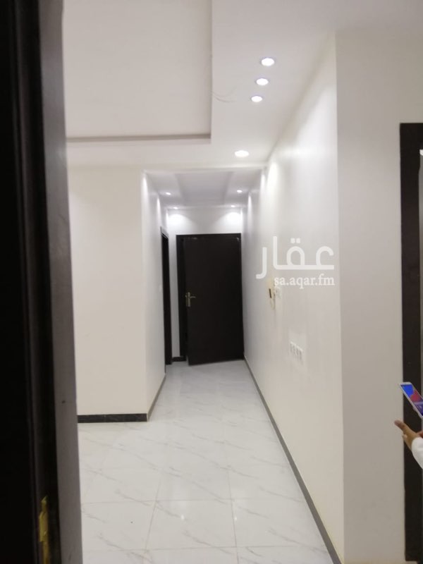 1751130 للايجار 3 شقق بحي الرمال مخطط الواحه
الدور الاول شقتين الموصفات:
الشقه الاولى
مجلس. مقلط. صاله..مطبخ ..ثلاث غرف نوم وحده منها ماستر
عداد مشترك
السعر
1500ريال شهري
الشقه الثانيه:
مجلس .صاله. غرفتين نوم. مطبخ. دورتين مياه
السعر
1200 شهري
الشقه الثالثه بسطح:
مجلس. مقلط. مطبخ..ثلاث غرف نوم وحده ماستر
مع السطح كبير
السعر
1500 شهري
عداد منفصل
للاستفسار الاتصال على الرقم
0500572653
0503727495
نستقبل عروضكم وطلباتكم العقاريه
مكتب اتحاد الخليج للعقارات