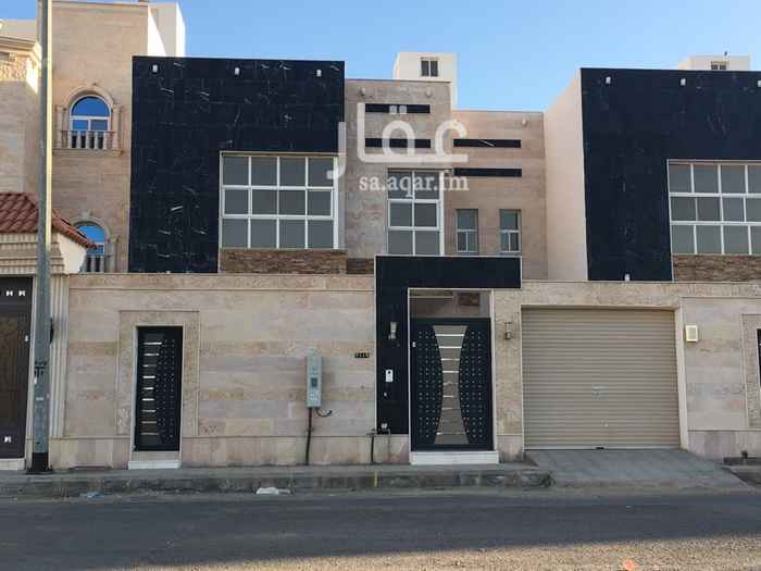1580822 فيلا دبلوكس عشر غرف 3 صالات غرفة خادمه غرفة سائق تشطيبات فاخره. واجهات حجر مع رخام توفر جميع الخدمات ضمانات عالاعمال
الموقع مخطط الحديقه جوار الممشى
