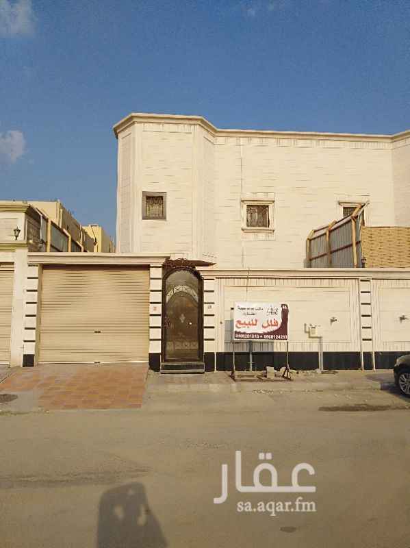 1295554 للبيع فيلا دبلكس مساحه 250 متر شارع 20 غرب واجهه حجر تفتح على مسجد وحديقه مباشره بحي طيبه العمر ٥ سنوات الفله بحاله ممتازه جداً من غير مراجعه أو ترميم