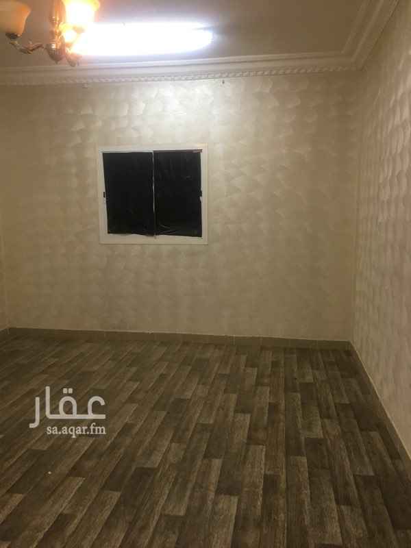 1535505 يوجد لدينا دور علوي فاخر مدخلين بحيي اشبليا بن بكر مكون من ٣غرف نوم ومجلس ومقلط وعدد٢حمام ومطبخ راكب
سعر الايجار ٢٧الف ع دفعتين
للتواصل ابومسلم ٠٥٠٠٦٦١٨٤٩